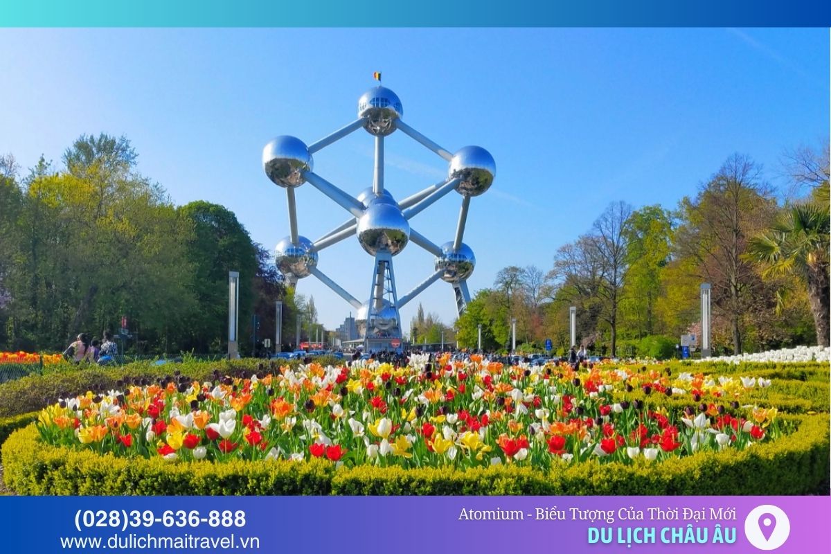 Atomium - công trình biểu tượng của Expo 58, tượng trưng cho sự tiến bộ khoa học và hòa bình