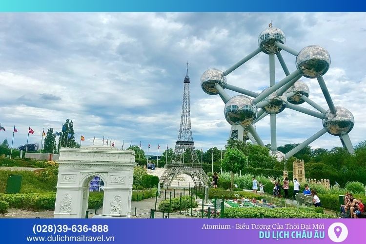 Mini-Europe dưới chân Atomium tái hiện biểu tượng châu Âu qua mô hình chi tiết