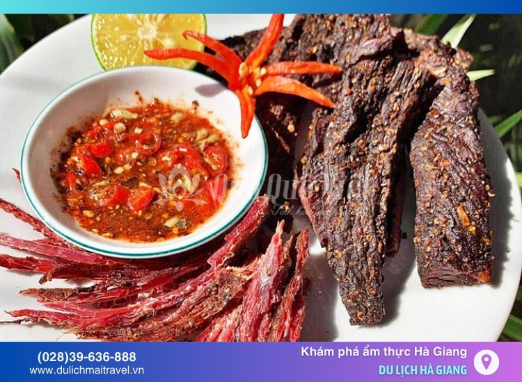Thịt trâu gác bếp Hà Giang: Vị thơm ngon, đậm đà làm quà cực hấp dẫn