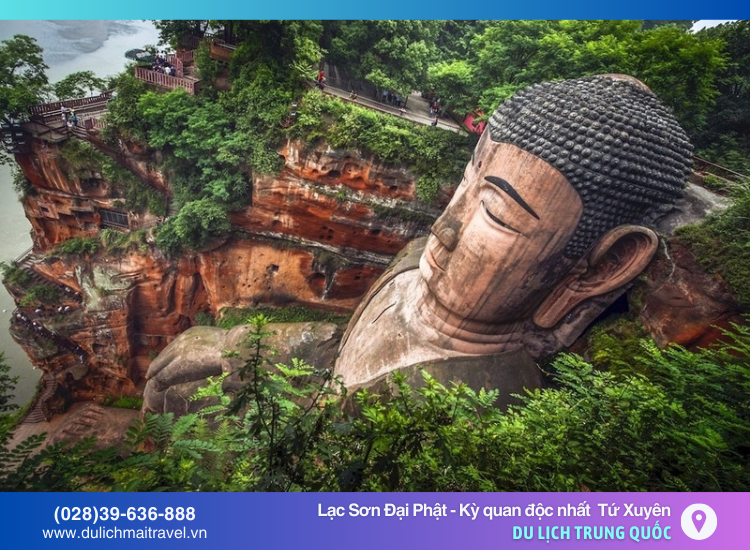 Tượng Phật Lạc Sơn uy nghiêm, tinh xảo, với hệ thống thoát nước bảo vệ tuyệt vời
