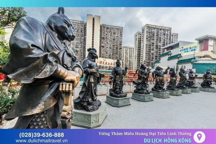 Khu vườn 12 con giáp Miếu Hoàng Đại Tiên chứa 12 bức tượng tinh xảo, mang đậm văn hóa Á Đông