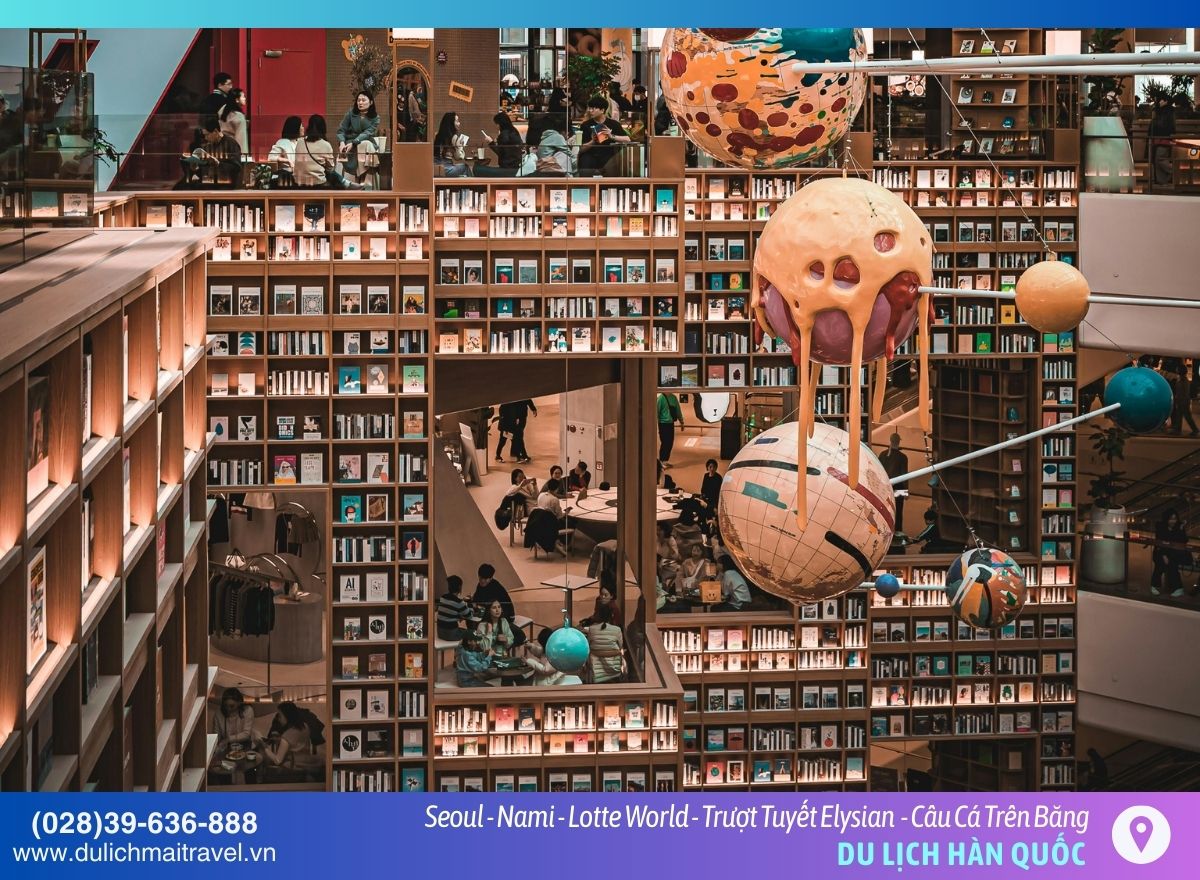 thư- viện - starfield- mai- travel