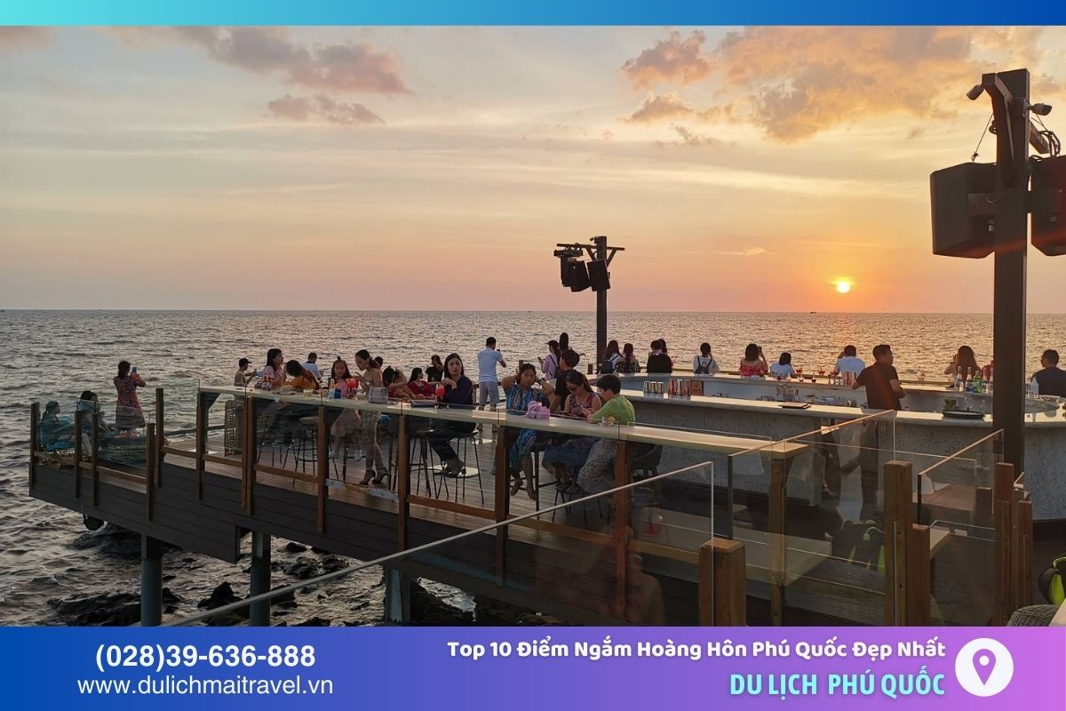 Rock Sunset Island Bar: Ngắm hoàng hôn từ bãi đá và thưởng thức đồ uống trong không gian mở tuyệt vời