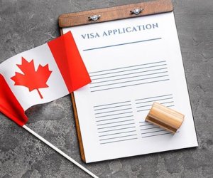 Canada miễn visa cho công dân Indonesia và Malaysia