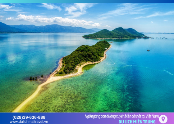 Vịnh Vân Phong - Nơi con đường đi bộ giữa biển độc đạo