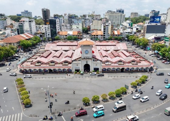 Top 10 món ăn không thể bỏ lỡ khi ghé thăm Sài Gòn