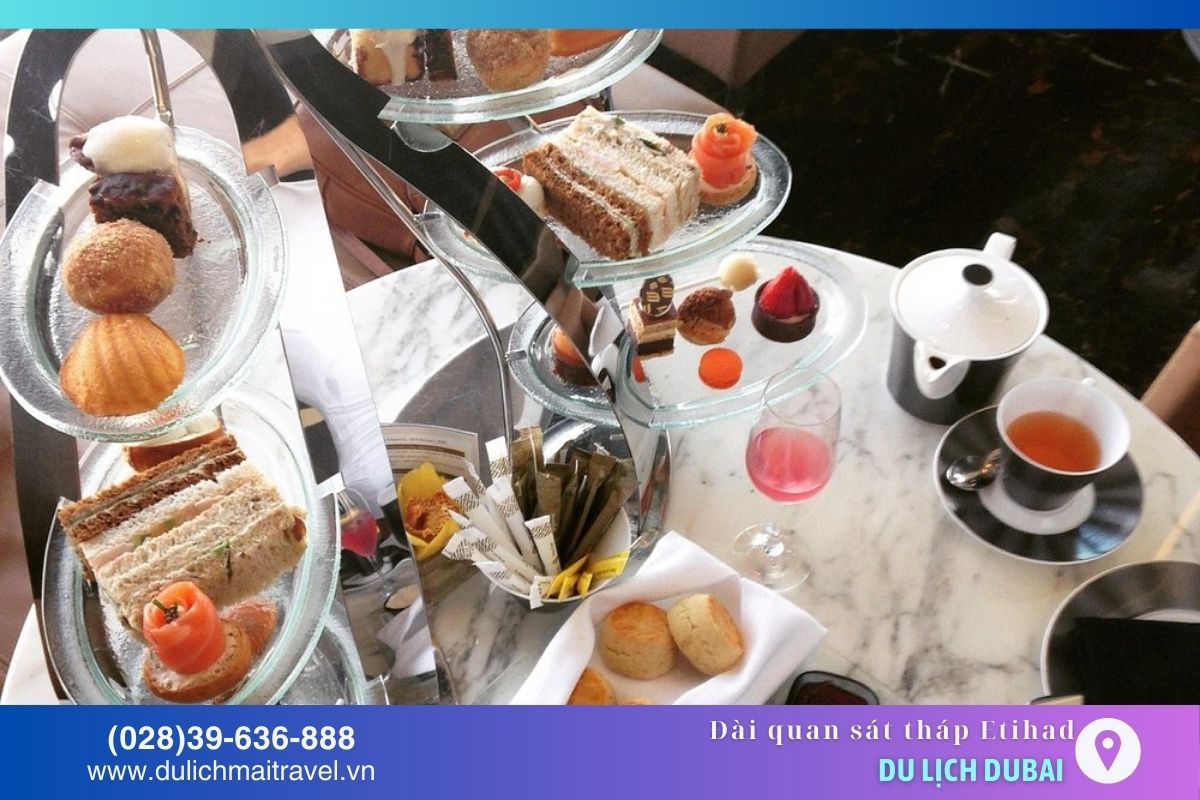 Trà chiều ở đài quan sát Etihad dubai