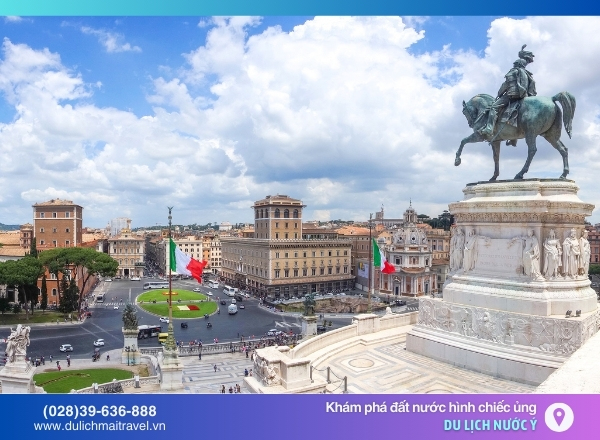 Quảng trường Venezia là quảng trường lớn nhất ở trung tâm Rome